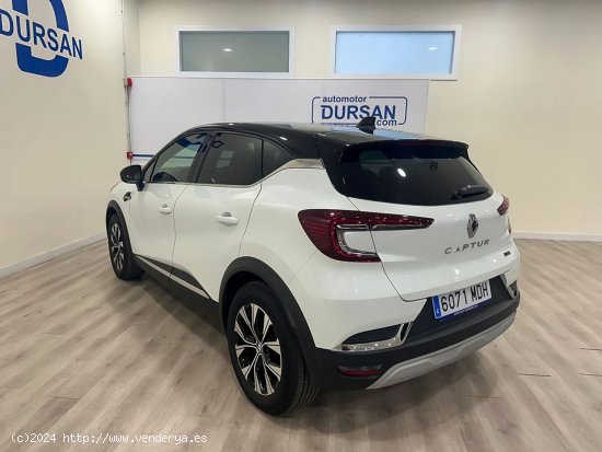 Renault Captur   techno ETech full hybr.105 kW145CV - 