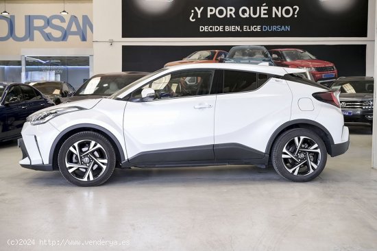 Toyota C-HR   2.0 180H Advance - 