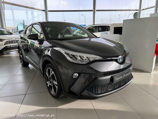 Toyota C-HR  125h Advance Connect - 