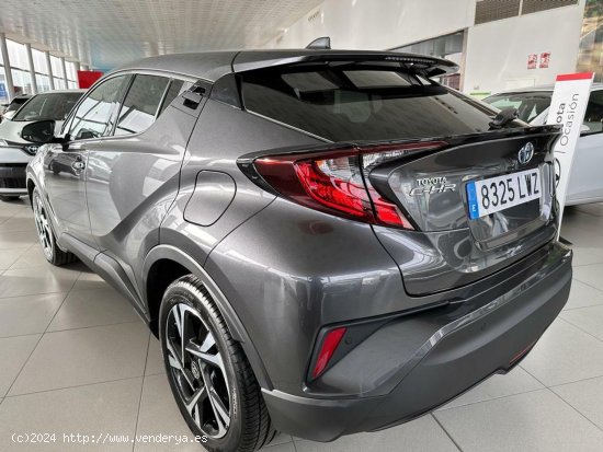 Toyota C-HR  125h Advance Connect - 