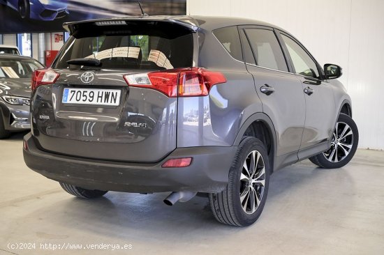 Toyota Rav4   120D 4X2 Active - 