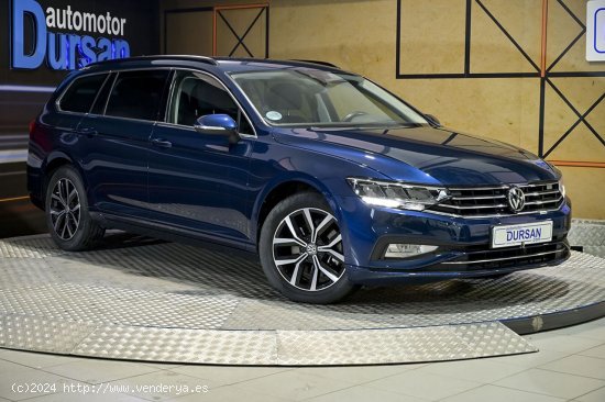 Volkswagen Passat   Variant Executive 2.0 TDI 110kW DSG - 