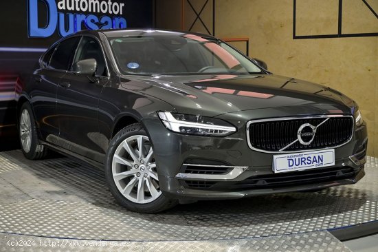 Volvo S90   2.0 T8 Twin AWD Momentum Auto - 