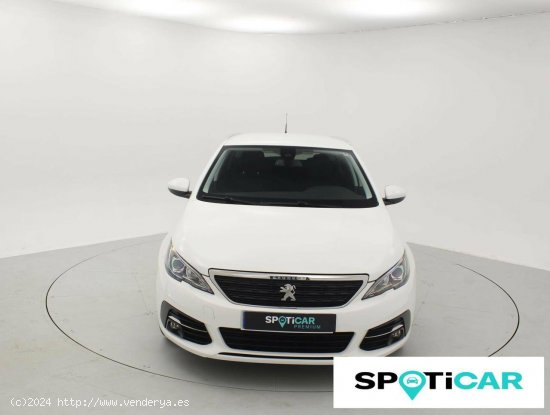 Peugeot 308  5p  1.5 BlueHDi 96KW (130CV) Style - SABADELL