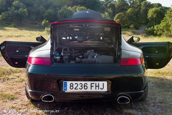 Porsche 911 Carrera 996 4S - 