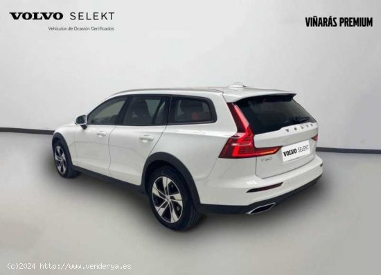 Volvo V60 Cross Country , B4 AWD mild hybrid - Señorío de Illescas