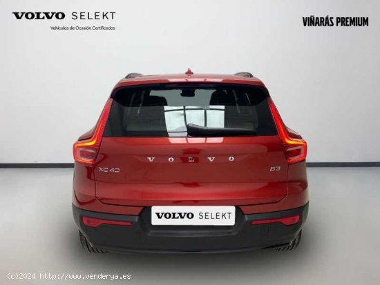 Volvo XC40 B3 (gasolina) Plus Dark Auto - Señorío de Illescas