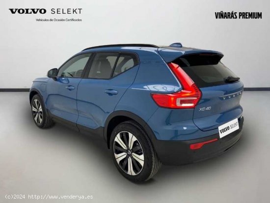 Volvo XC40 Recharge Plus, T4 plug-in hybrid,Eléctrico/Gasolina, Dark - Señorío de Illescas