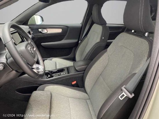 Volvo XC40 T2 1.5 Core Auto - Señorío de Illescas