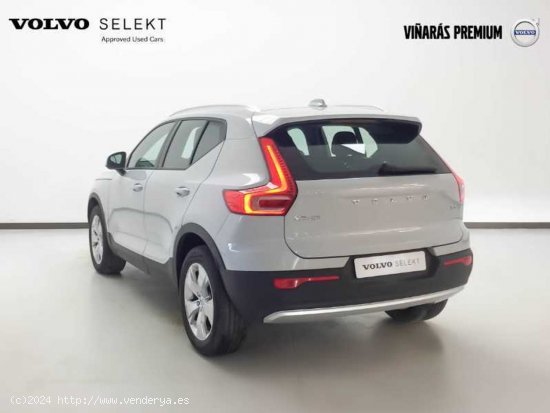 Volvo XC40 T3 Momentum Pro Automático - Señorío de Illescas