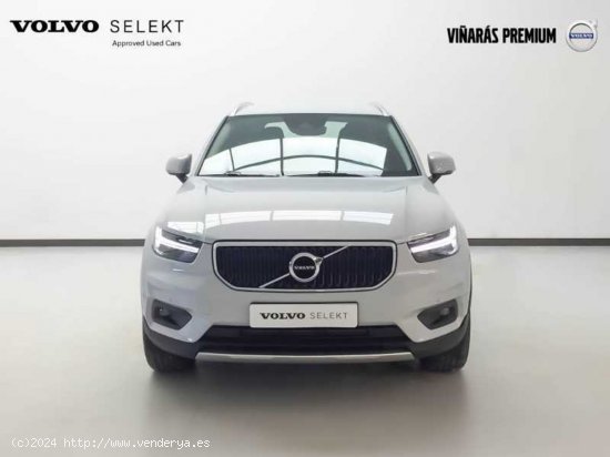 Volvo XC40 T3 Momentum Pro Automático - Señorío de Illescas