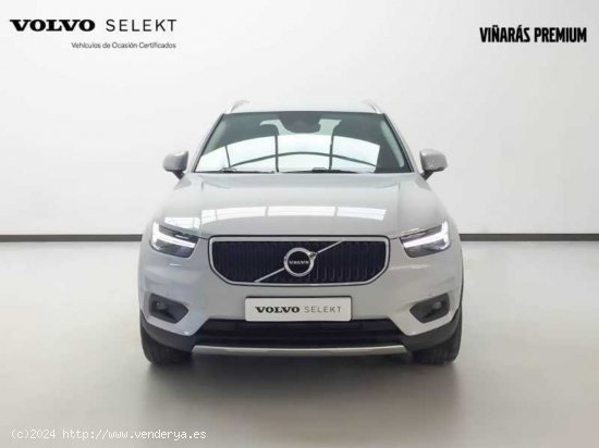 Volvo XC40 T3 Momentum Pro Automático - Señorío de Illescas