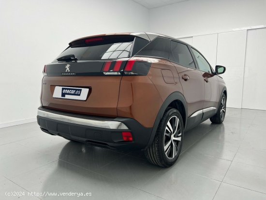 Peugeot 3008 1.2 PURETECH ALLURE S&S 130CV 5P - Malaga