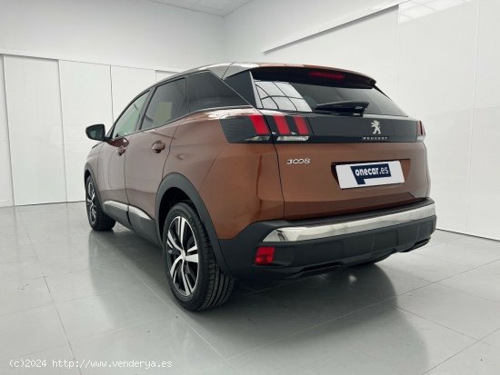 Peugeot 3008 1.2 PURETECH ALLURE S&S 130CV 5P - Malaga