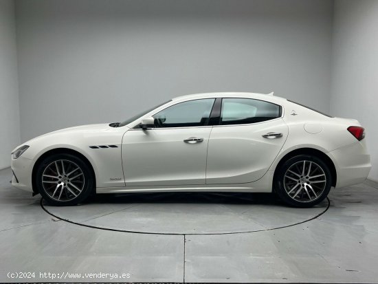 Maserati Ghibli MHEV 2.0 GRANSPORT AUTO 330CV 4P - Malaga