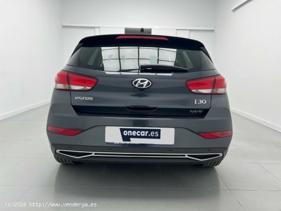 Hyundai i30 1.0 TGDI 48V TECNO 120CV 5P - Malaga