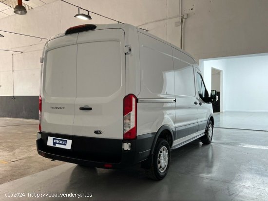 Ford Transit 350 TREND MHEV 2.0 TDCI L2H2 RWD 130CV 4P - Malaga