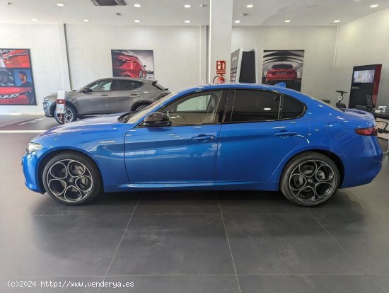 Alfa Romeo Giulia 2.2 D TURBO VELOCE AUTO Q4 210CV 4P - Malaga