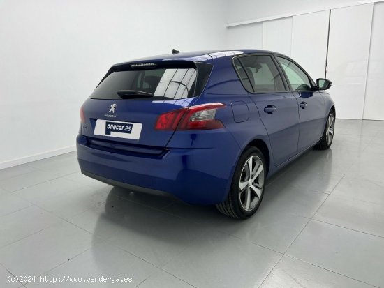 Peugeot 308 1.5 BLUEHDI STYLE 130CV 5P - Malaga