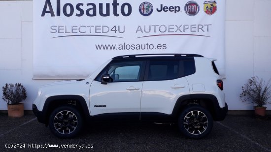 Jeep Renegade Trailhawk Plug-in-Hybrid 4Xe - Olias del Rey