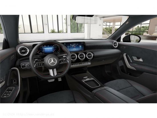 Mercedes CLA CLA 200 - Pinto