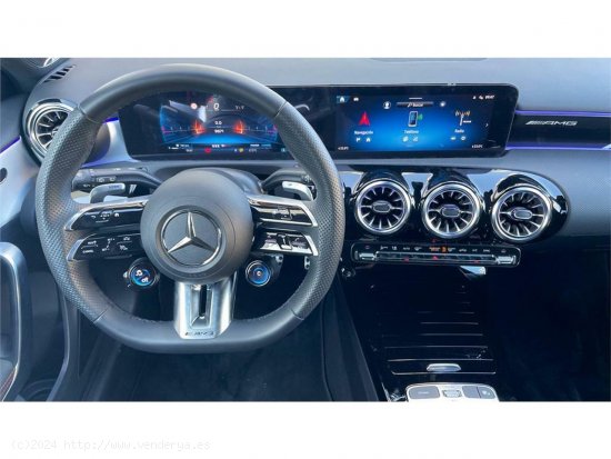 Mercedes Clase A Mercedes-AMG A 35 4MATIC - Pinto