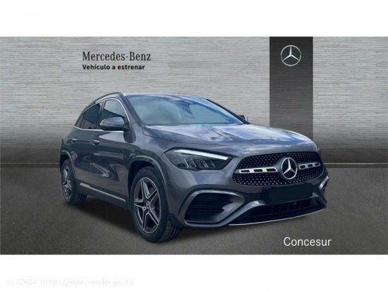 Mercedes GLA GLA 200 - Pinto