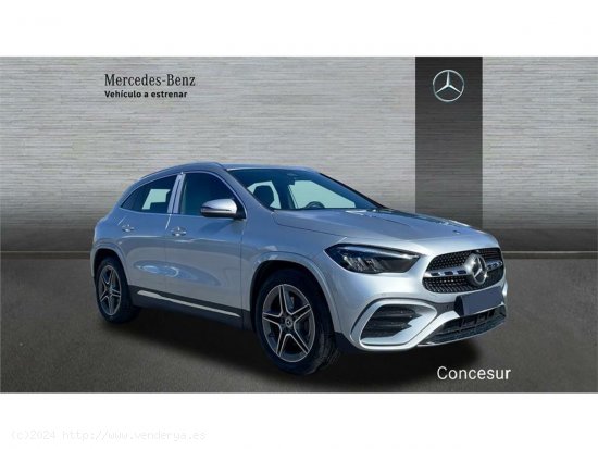 Mercedes GLA GLA 200 D - Pinto