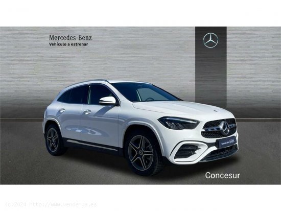 Mercedes GLA GLA 200 D - Pinto