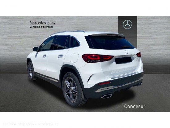 Mercedes GLA GLA 200 D - Pinto