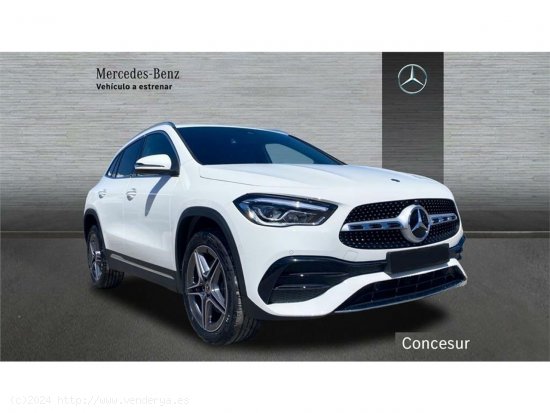 Mercedes GLA GLA 200 D - Pinto