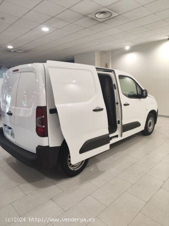 Citroën Berlingo  Furgon VAN BLUEHDI TALLA M - Lleida