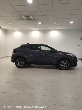 Toyota C-HR 1.8 125H Advance - Lleida