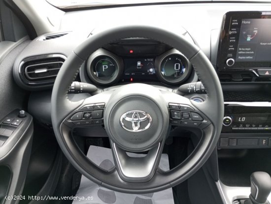 Toyota Yaris Cross 1.5 120H Active Tech - Telde