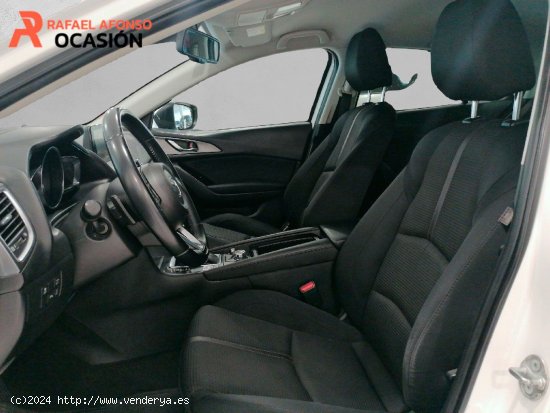 Mazda 3 2.0 GE 88kW AT Luxury SDN  SEDAN - Las Palmas de Gran Canaria