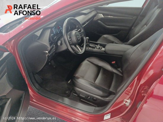 Mazda 3 2.0 SKYACTIV-G 88KW ZENITH SAFETY BLACK (122VC) - Las Palmas de Gran Canaria