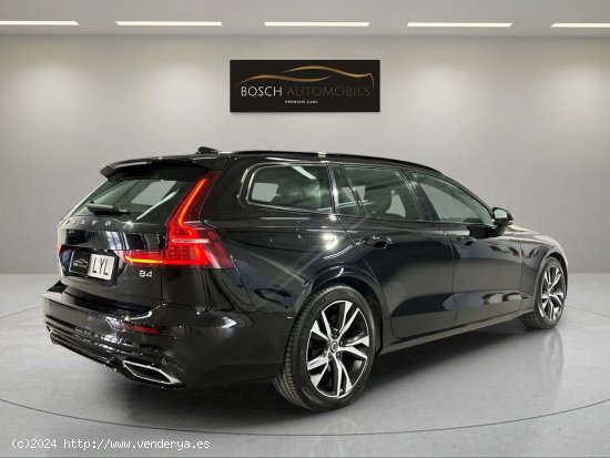 Volvo V60 2.0 B4 G Plus Dark Auto 197cv - Vilassar de Dalt