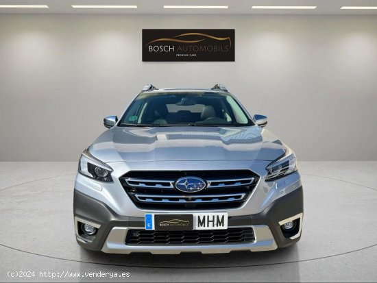 Subaru Outback 2.5i Touring 170cv - Vilassar de Dalt