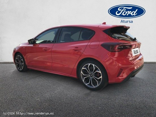 Ford Focus 1.0 Ecoboost MHEV 92kW ST-Line X ROJO - València