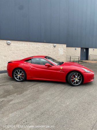 Ferrari California 4.3 V8 (4 plazas) - Blanes