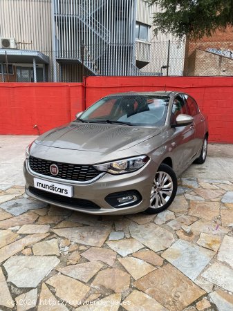 Fiat Tipo 1.4 16v Easy 70kW (95CV) gasolina 5p. - Sabadell