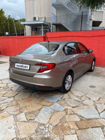 Fiat Tipo 1.4 16v Easy 70kW (95CV) gasolina 5p. - Sabadell