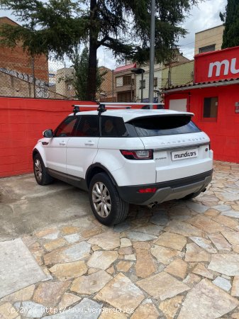 Land-Rover Range Rover Evoque 2.0L TD4 150CV 4x4 HSE Auto - Granollers