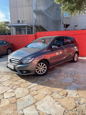 Mercedes Clase B B 180 CDI - Blanes