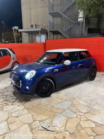 MINI Cooper D COOPER D - Sabadell