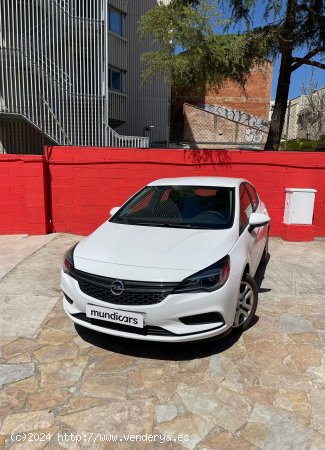 Opel Astra 1.0 Turbo S/S Expression - Sabadell