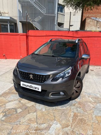 Peugeot 2008 Style 1.2L PureTech 60KW (82CV) - Sabadell