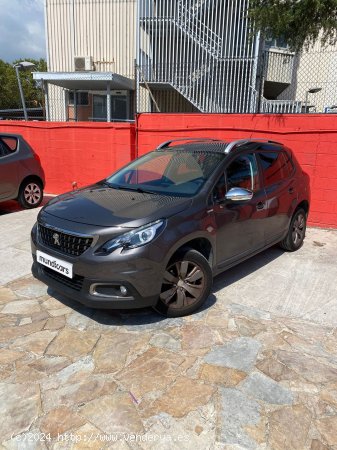 Peugeot 2008 Style 1.2L PureTech 60KW (82CV) - Sabadell