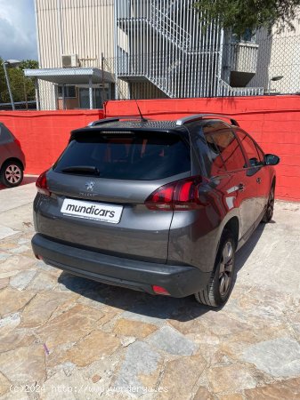 Peugeot 2008 Style 1.2L PureTech 60KW (82CV) - Sabadell