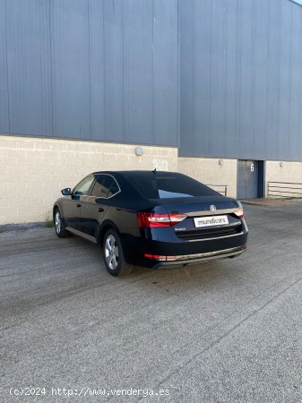 Skoda Superb 1.4 TSI 110KW (150cv) DSG Ambition - Blanes